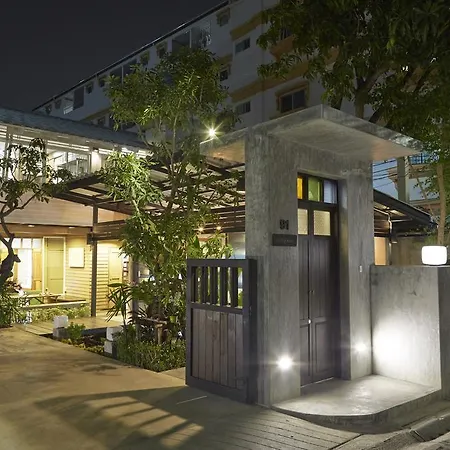 Uncle Loy'S Boutique House Guest House